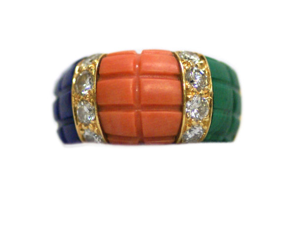 Van Cleef & Arpels Lapis Malachite Coral Gold Set - Image 3