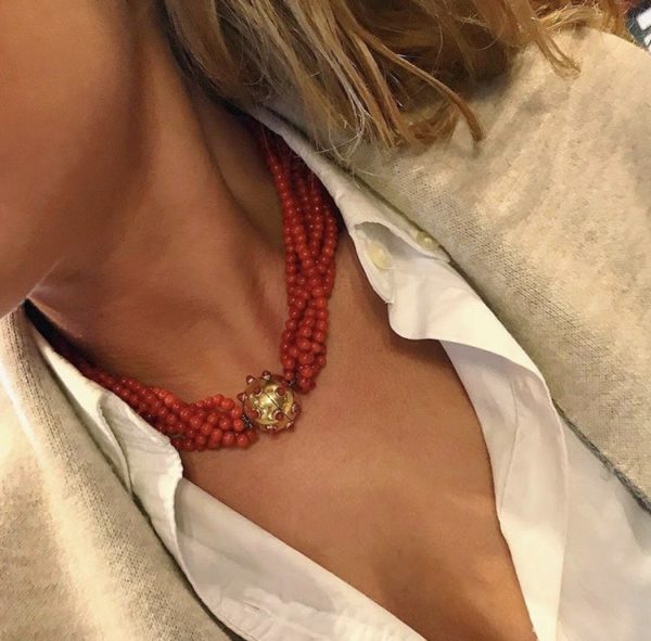 Peculiar Bulgari 1940s Coral and Gold Parure - Image 6