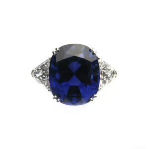 Exceptional 17ct Natural Burma Sapphire & Diamond Ring