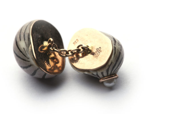 Pearl Gold and Shell Cufflinks - Image 3