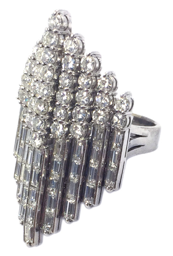Geometric Design Diamond Cocktail RIng