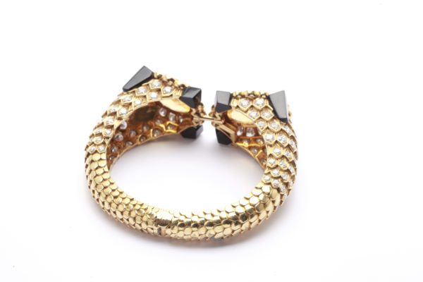 Superb Sapphire, Diamond & Onyx Bracelet by Fred - Image 8
