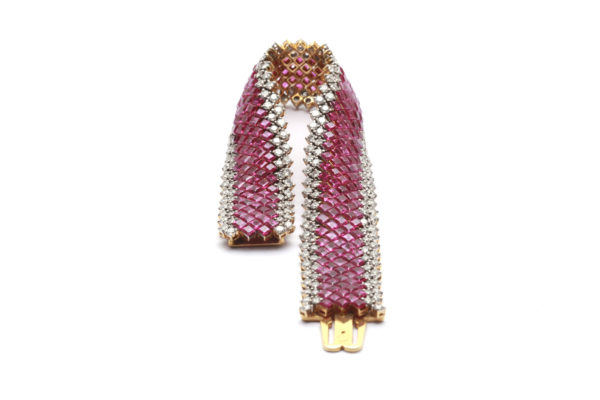 Extraordinary Flexible Ruby & Diamond Bracelet - Image 4