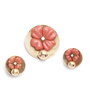 Tiffany Retro Coral & Gold Set