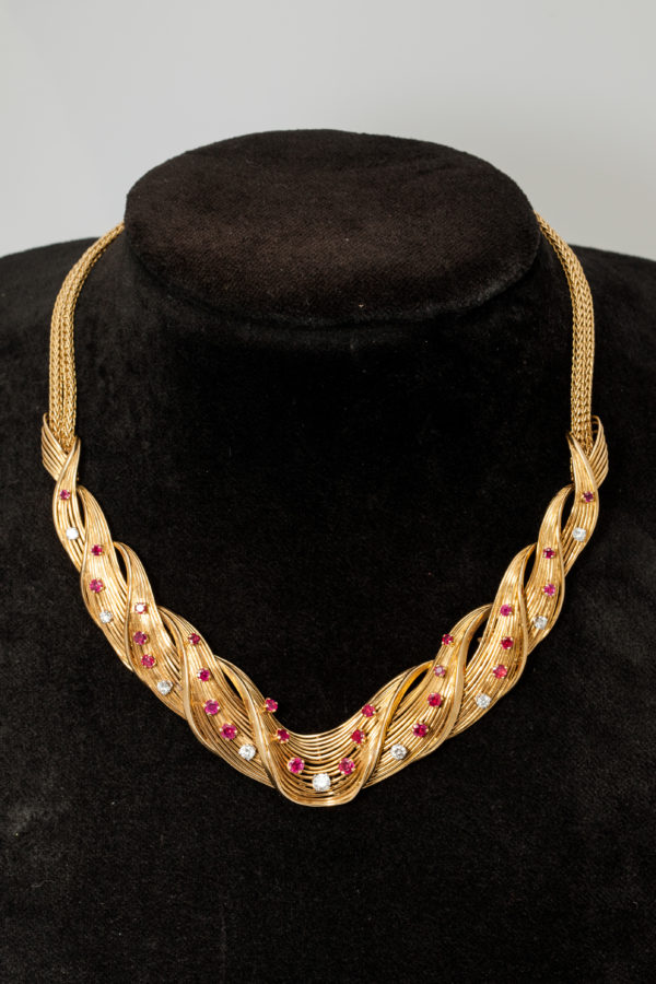Mellerio Ruby & Diamond Gold Retro Set - Image 2