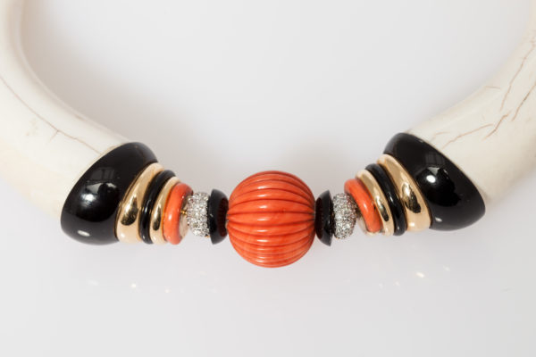 Coral Onyx Diamond Bone Gold Necklace - Image 4