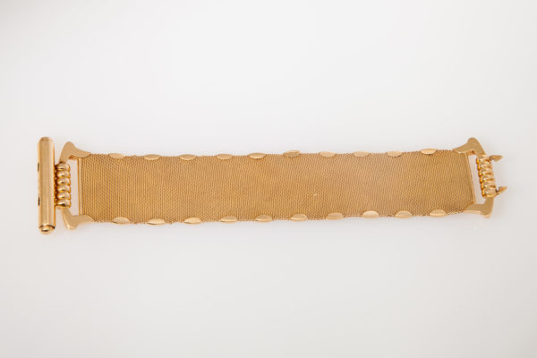 1970s Italian Gold Buckle Bracelet - Image 2
