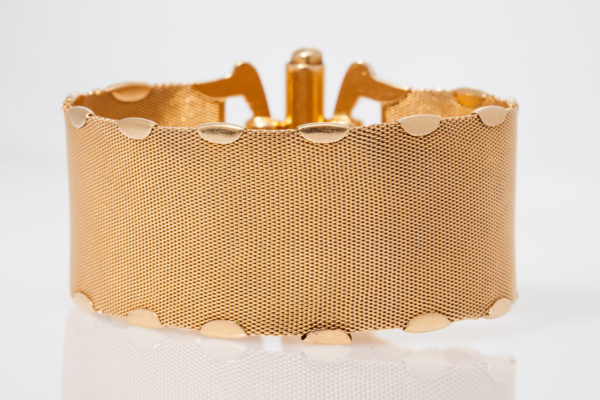 1970s Italian Gold Buckle Bracelet - Image 3