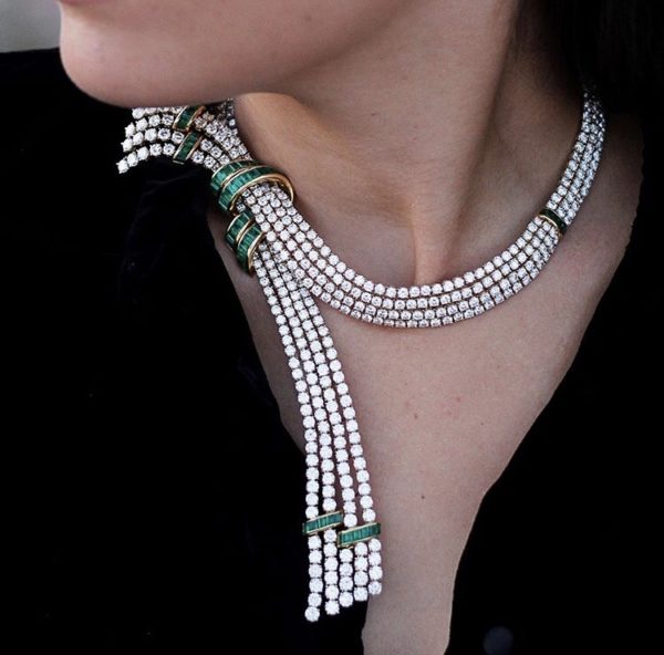 Gerard Important Emerald & Diamonds Set - Image 4