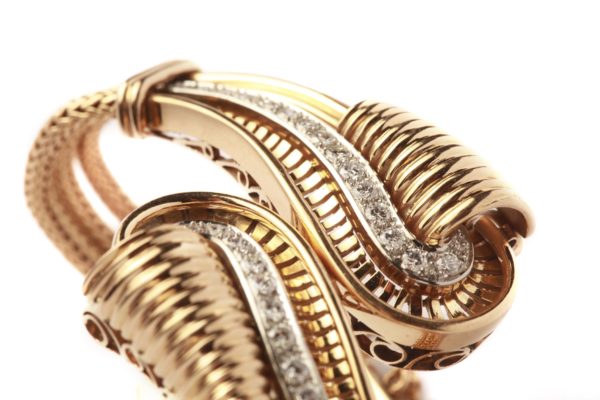Retro Gold & Diamond Bracelet - Image 4