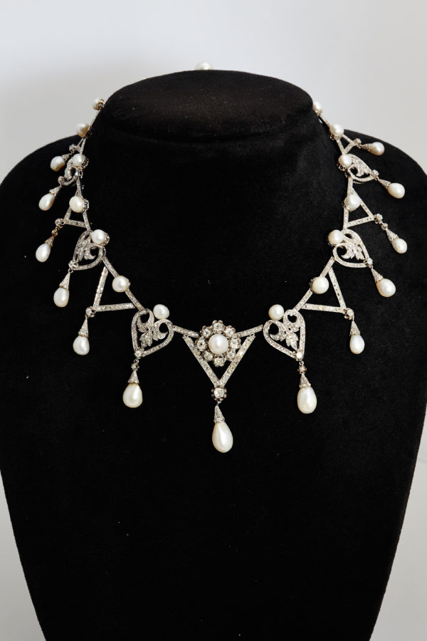 1910s Important Antique Natural Pearl Diamond Platinum Necklace - Image 2