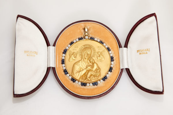 Bulgari 1967 Baptism Pendant Gift - Image 3