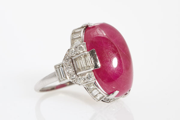 Art Deco Ruby & Diamond Ring - Image 2