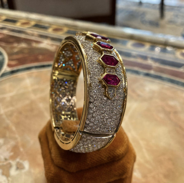 1980s Italian Ruby & Diamond Bracelet - Image 4