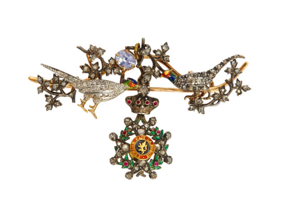 Peculiar Art Nouveau Brooch