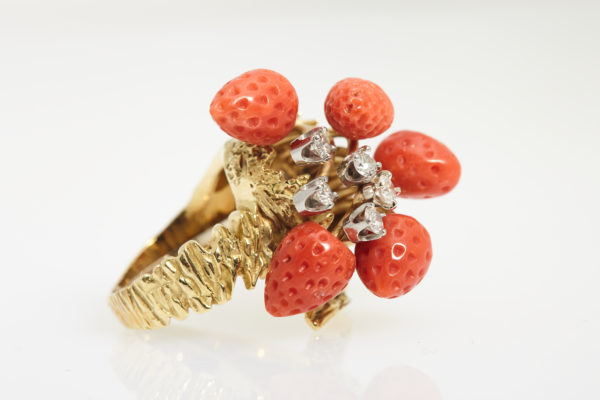 Strawberry Coral Ring - Image 2