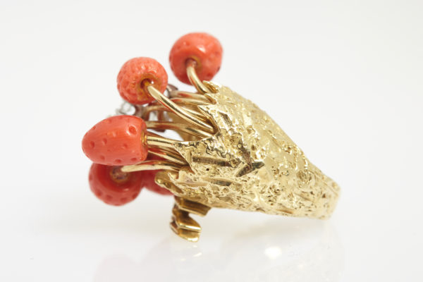 Strawberry Coral Ring - Image 3