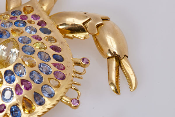 Impressive Multi-Color Sapphire Crab Brooch - Image 4