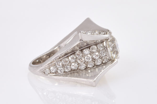 Space Age Design Diamond Cocktail Ring - Image 2