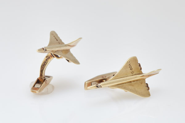 English Concorde Airplane Gold Cufflinks - Image 3