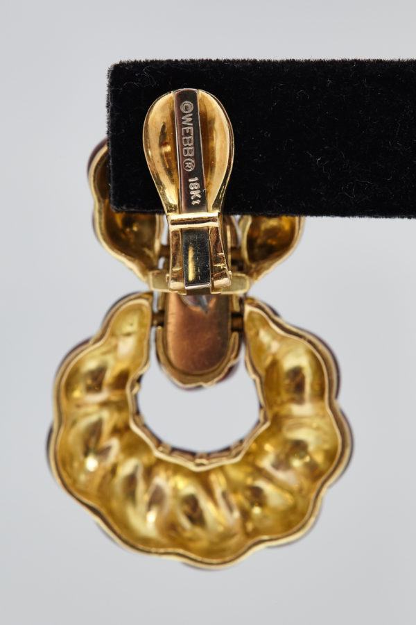 David Webb Gold Red Enamel Ear-Pendants - Image 3