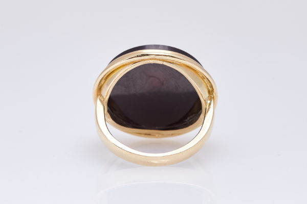 Retro Intaglio Ring - Image 4