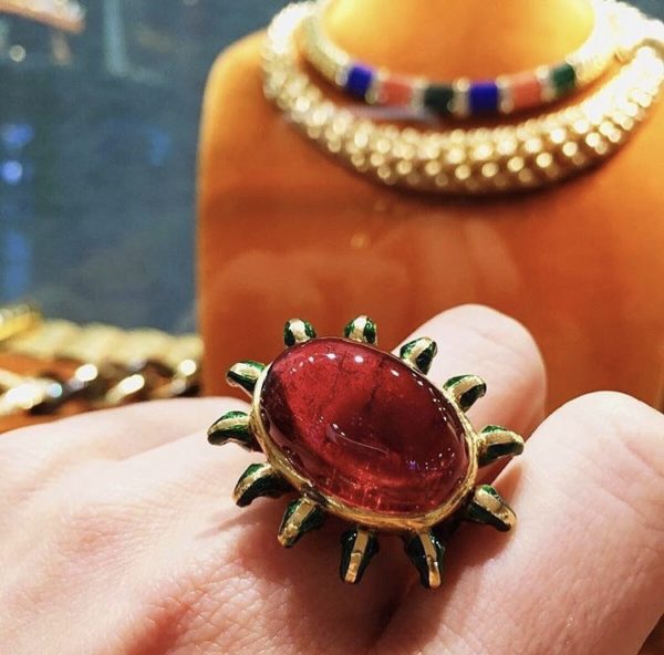 Retro Indian Enamel Tourmaline Yellow Gold Ring - Image 4