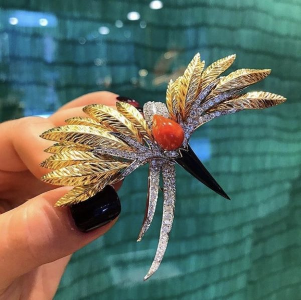Spritzer & Fuhrmann Coral Onyx Diamond Gold Bird Brooch - Image 3
