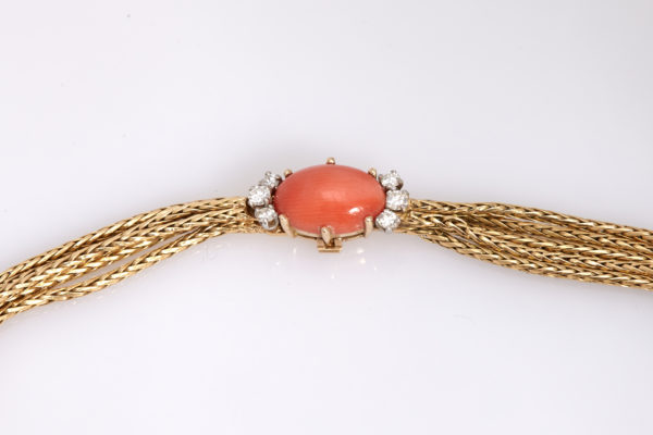 Retro French Coral and Diamonds Necklace - Image 3