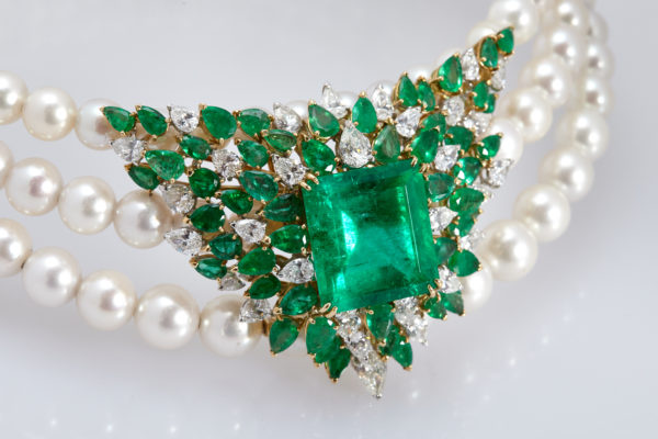 Spectacular Chantecler Emeralds, Diamonds and Pearls Necklace - Image 4