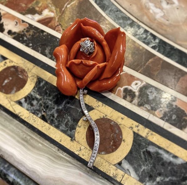 Large Rose Coral & Diamond Brooch - Image 2