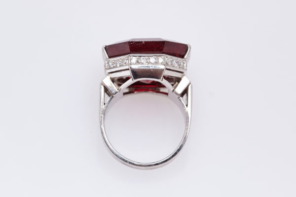 Natural Spinel Ring - Image 4