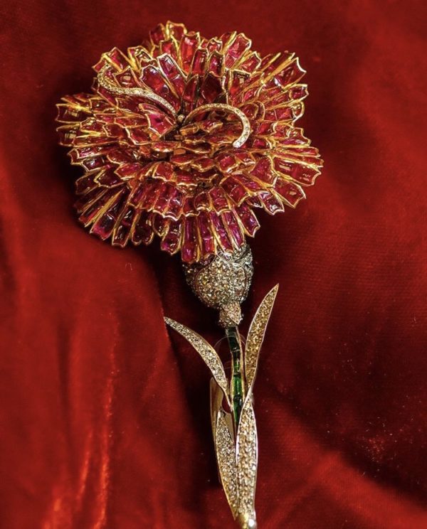 Fabergé Ruby, Emerald, and Diamond Flower Brooch - Image 8