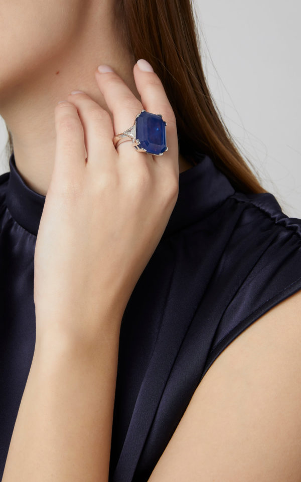 Natural 50ct Ceylon Sapphire Ring - Image 2