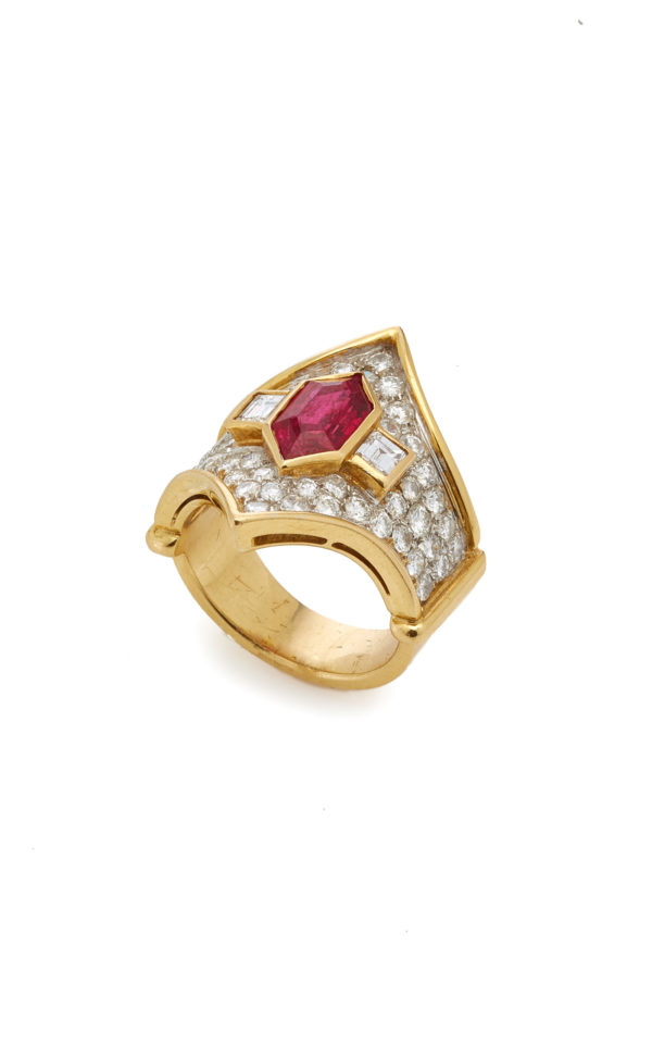 Italian Ruby, Diamond & Gold Ring - Image 3