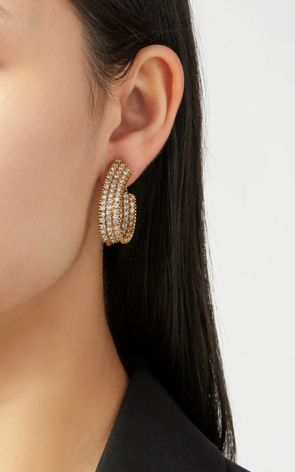 Diamonds and Yellow Gold Hoop Earrings - Image 2