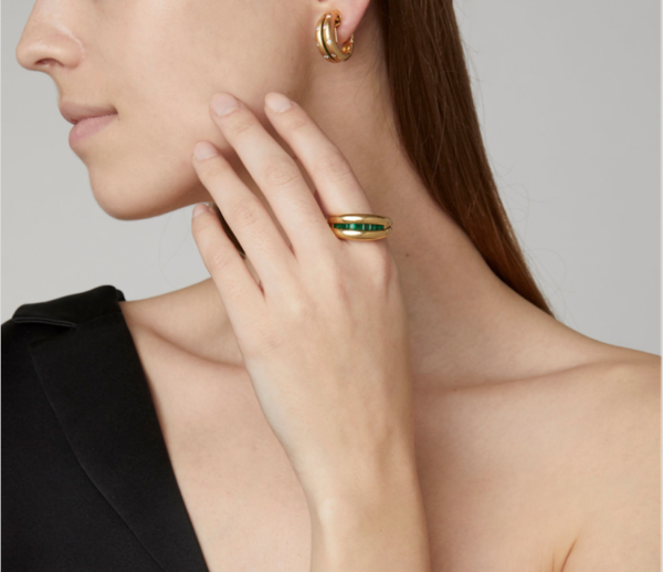 Mystery Emerald and Gold Ring - Image 4