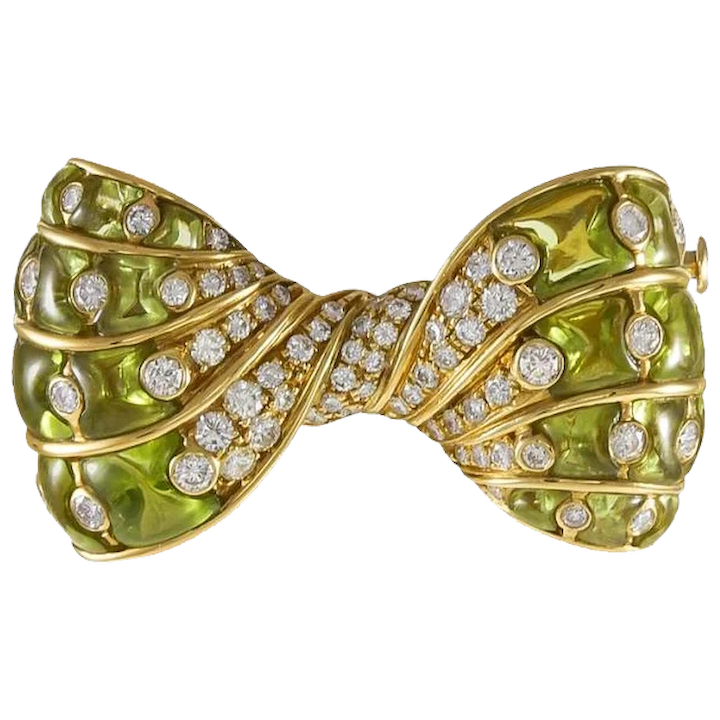 bulgari brooch