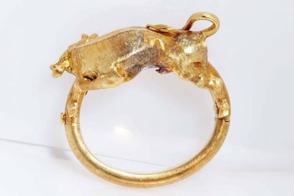 Greek Gold and Diamond Bull Bracelet - Image 4