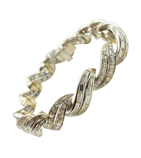 Art Deco 10 Carat Diamond Bracelet