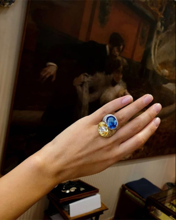 Blue & Yellow Sapphire Bypass Statement Ring - Image 4