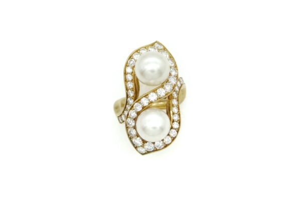 Bulgari Yellow Gold Diamonds and Pearl Earrings & Ring Set - Image 2