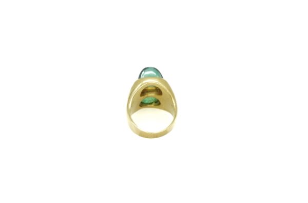 Bulgari Gold Ring with Cabochon Sapphire and Emerald - Image 3