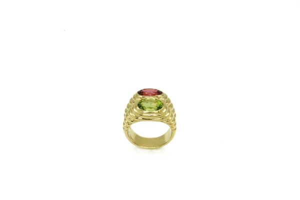 Bulgari Gold Ring with Peridot and Tourmaline - Image 5