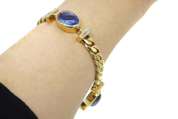 Bulgari Cabochon Blue Sapphire and Diamonds Bracelet - Image 5