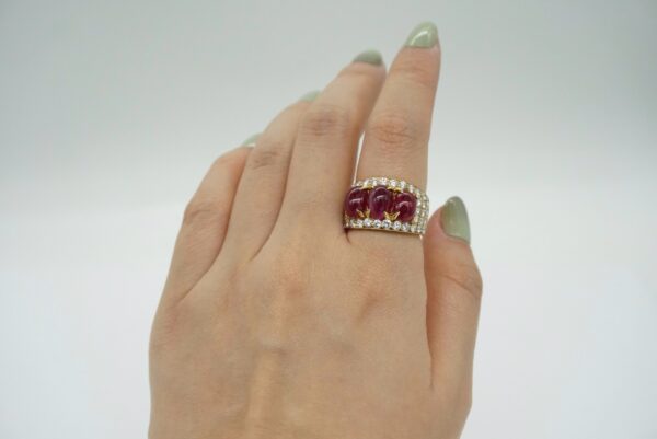 Bulgari Diamond & Three Cabochon Rubies 18k Gold Ring - Image 5