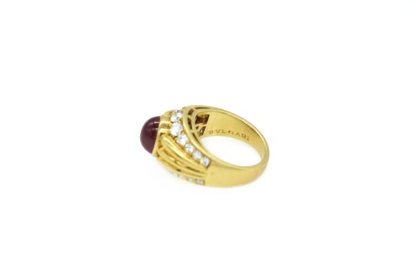 Bulgari Diamond & Cabochon Ruby 18k Gold Ring - Image 3