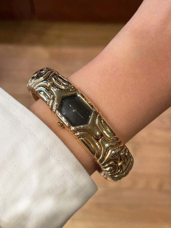 Bulgari Alveare Gold Watch with Black Dial - Image 6