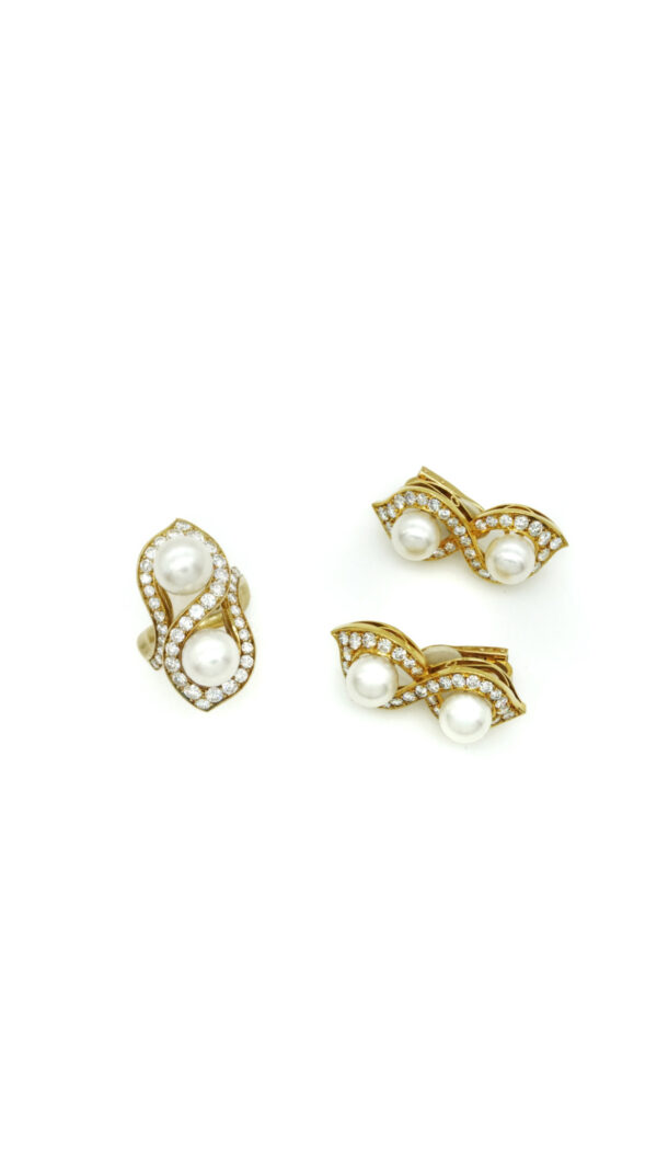 Bulgari Yellow Gold Diamonds and Pearl Earrings & Ring Set