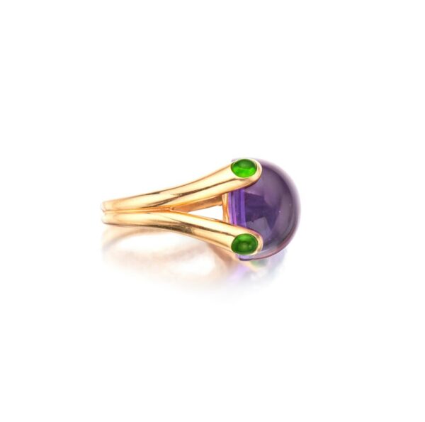 Verdura Amethyst Peridot and Gold Ring - Image 3